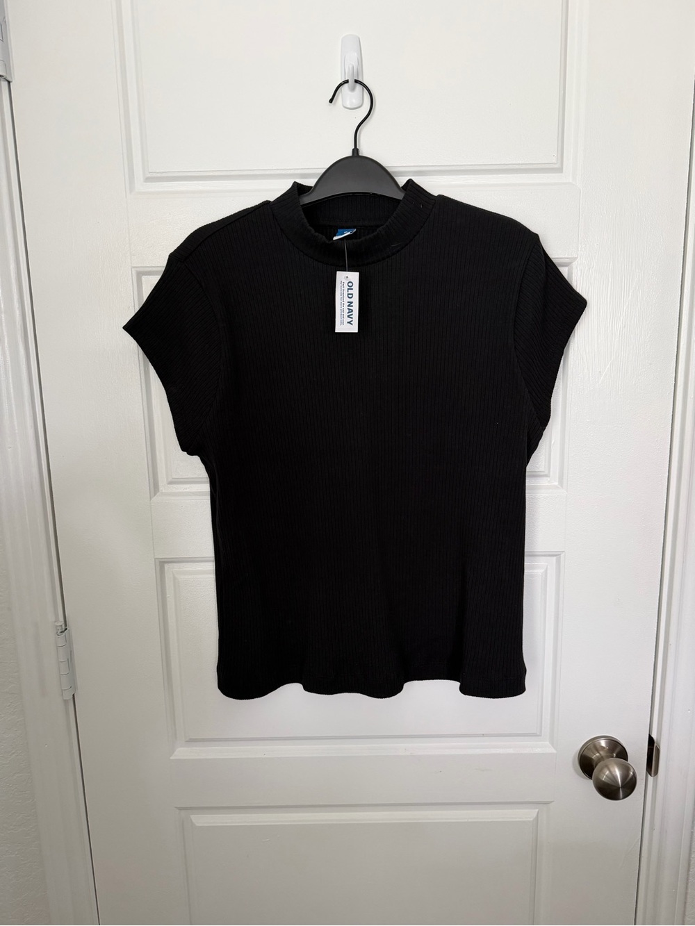 Old Navy Black Ribbed Mock Neck Cap-Sleeve Tee